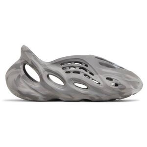 Yeezy Foam Runner Men’s Size  9 “MX Granite” IE4931 NEW